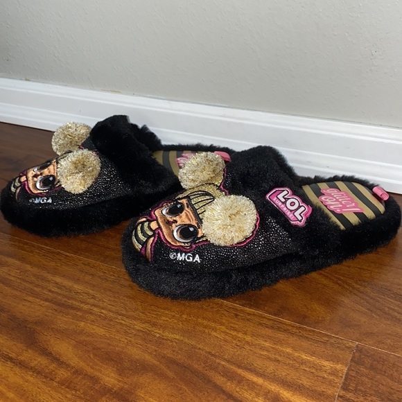 LOL Queen Bee Girl’s Slippers Size 12 - Picture 4 of 6